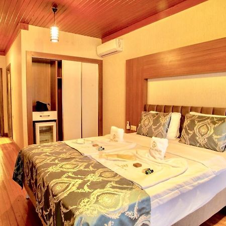 Bursa Palas Hotel ภายนอก รูปภาพ