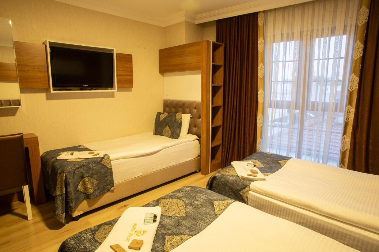 Bursa Palas Hotel ภายนอก รูปภาพ